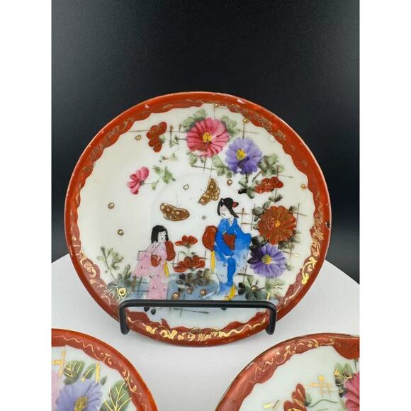 Vintage Set of Hand Painted Japanese Style Saucers - Picture 4 of 7